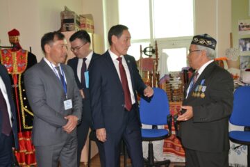 Марат Әзілханов Қазақстан халқы Ақмола Ассамблеясының мүшелерімен кездесті