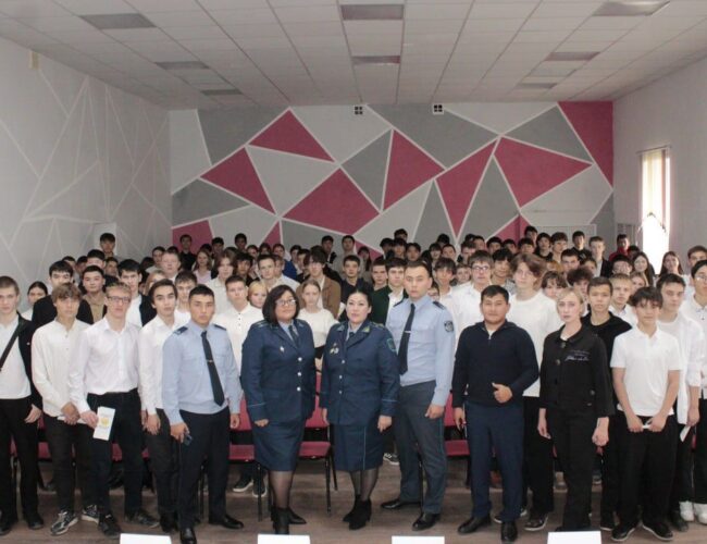 Заңды біліп жүрген абзал