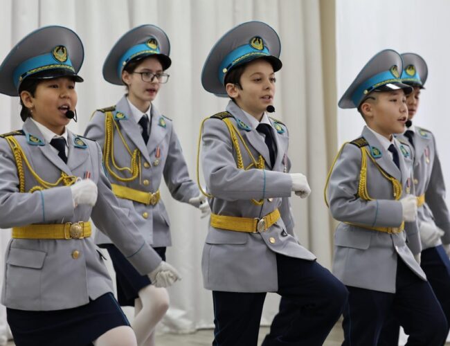 В городе Кокшетау на базе школы-гимназии №11 прошел интерактивный квест-фестиваль