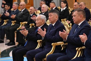 Глава государства: «До 2030 года реконструкцией будет охвачено не менее 200 объектов, обновлено 86 тысяч километров сетей»