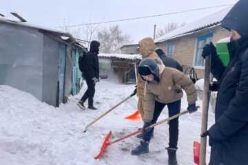 В Астраханском районе прошла акция «Чтим ветеранов»: забота и уважение объединяют поколения