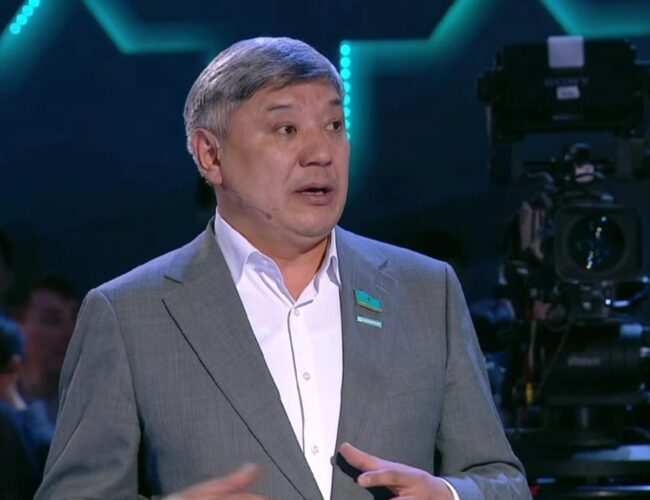 Депутат: Жаңа Конституция жобасындағы әр норма тәуелсіздікті қорғауға бағытталған