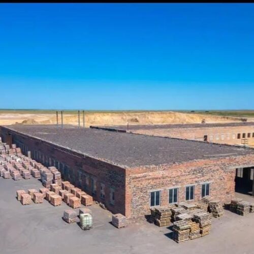 «LK KZ» кірпіш зауытының ұжымы референдумды қолдайтынын мәлімдеді