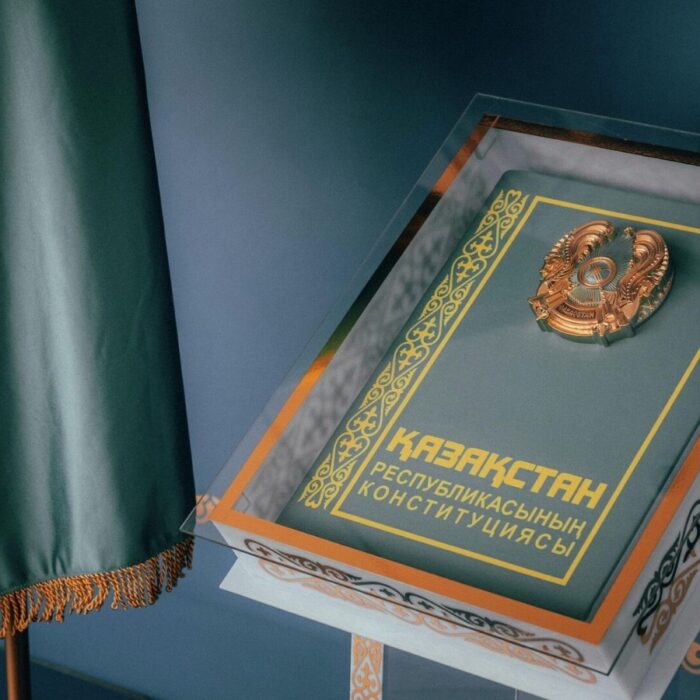 Конституционные нормы формируют прочную правовую базу для дальнейшего совершенствования социальной сферы