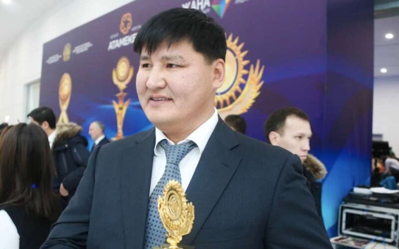 «Алтын Қазық» ЖШС референдумдықолдайды