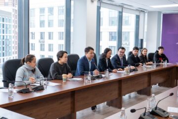 Национальная волонтерская сеть выразила поддержку проекту новой Конституции