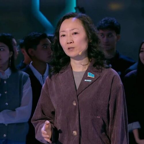 Учитывать волонтерский опыт как трудовой стаж в госкомпаниях предложила депутат в Казахстане