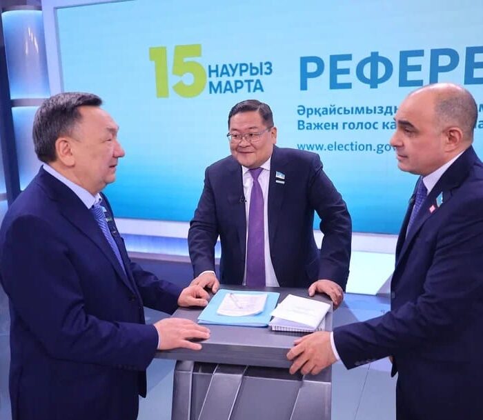 Новая Конституция – тема межпартийного диалога