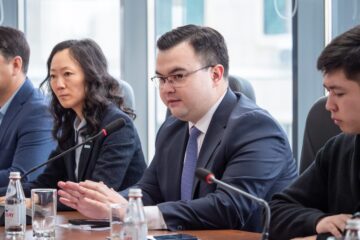 Ұлттық волонтерлік желі жаңа Конституция жобасын қолдайтынын білдірді