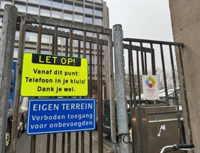 Запрет на смартфоны в школах Нидерландов: стали ли дети лучше учиться?