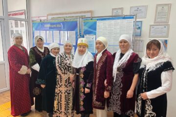 «Ақ жаулықты аналар» — мудрость и традиции на избирательных участках