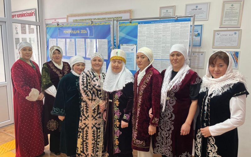«Ақ жаулықты аналар» — мудрость и традиции на избирательных участках