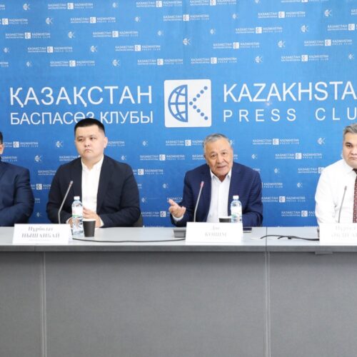 «Халық үні» растайды: Учаскелердегі дауыс беру барысы Орталық комиссияның деректеріне сай келеді