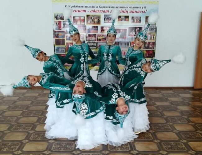 Акция «Қазақша би» прошла на избирательном участке в Коргалжынском районе