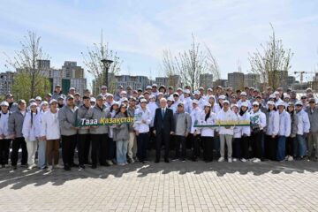 Қасым-Жомарт Тоқаев экологиялық мәдениетті қалыптастыру ісінде білім жүйесіне баса мән беруді маңызды мәселе ретінде атады
