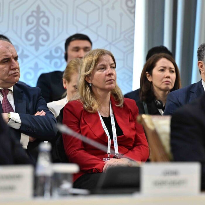 Қасым-Жомарт Тоқаев экономиканы цифрландыру тиімділігін арттыру үшін өлшемді көрсеткіштер қажет екенін еске салды