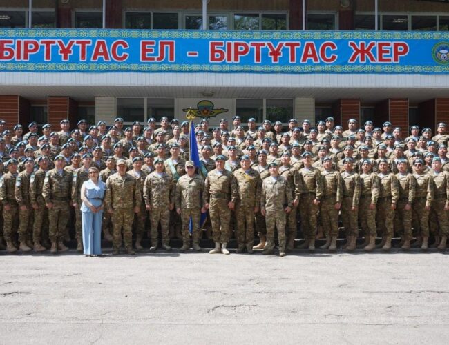 В Алматы проводили третий состав миротворцев на Голанские высоты
