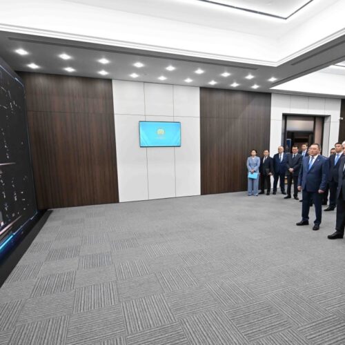 Глава государства ознакомился с ходом развития города Алатау