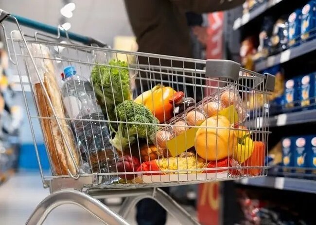 Қазақстанда апта ішінде әлеуметтік маңызы бар азық-түлік тауарларының бағасы төмендеді