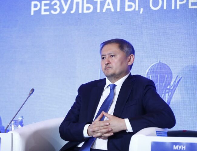 Искусственный интеллект становится новой базовой компетенцией – министр науки и высшего образования