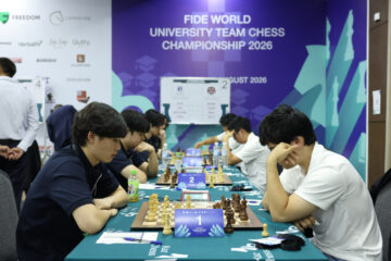 Первый командный чемпионат мира FIDE среди университетов стартовал в Алматы