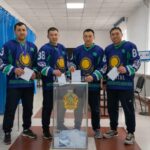 Ақмола облысының шайбалы хоккейден 19 дүркін чемпиондары — «Койгельді» командасы депутаттар сайлауындағы дауыс беруге ұйымдасқан түрде қатысты