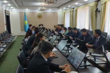 Ақмола облысының әкімдігінде инклюзивті саясатты іске асыру және жұмыссыз азаматтардың басым санаттарын жұмыспен қамту мәселелері талқыланды